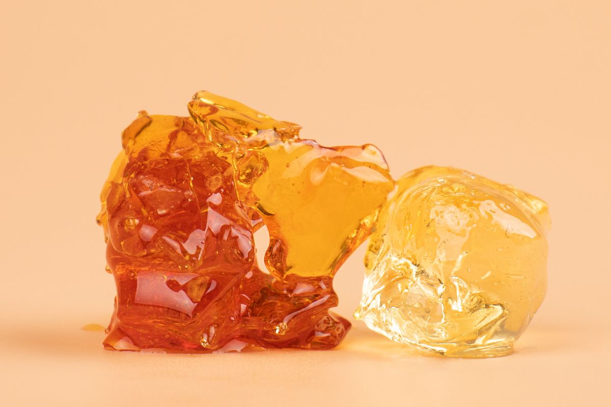 THCA diamonds close up view